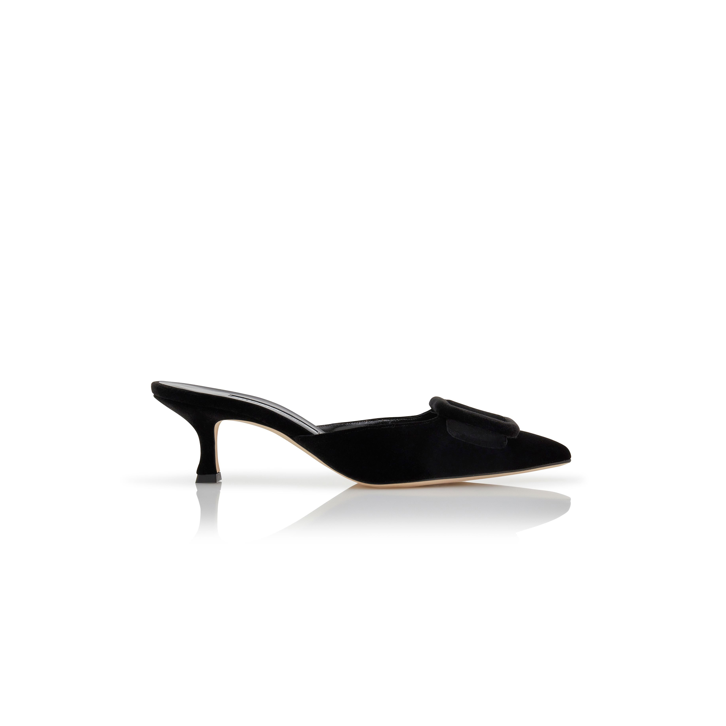 MANOLO BLAHNIK MAYSALE BLACK VELVET BUCKLE DETAIL MULES 220-0480-0015